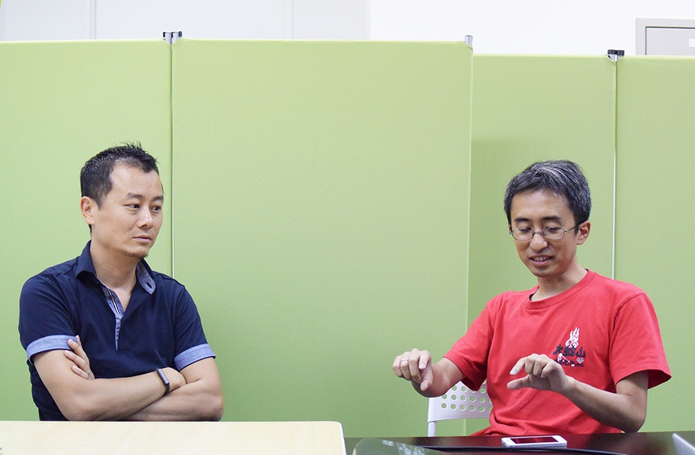 写真：今後のSprocketについて語る二人