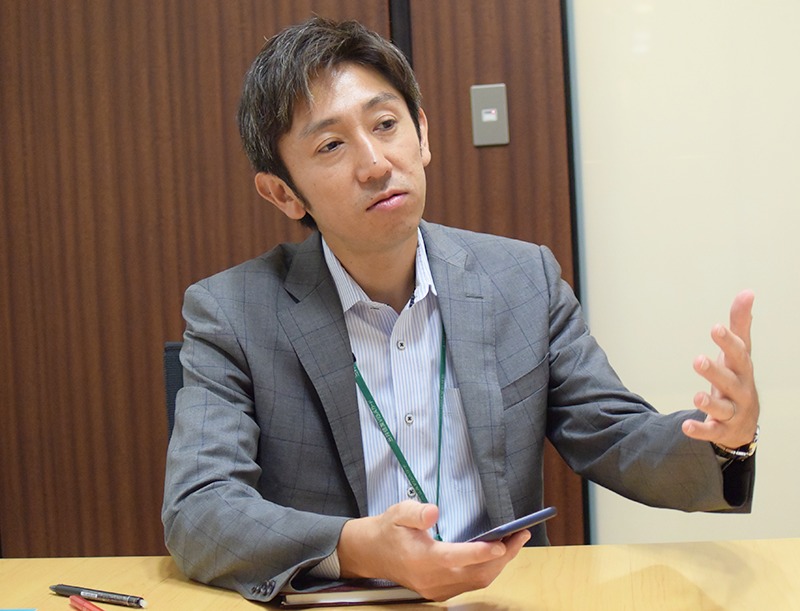 写真：三井住友カード株式会社 徳原 慎氏