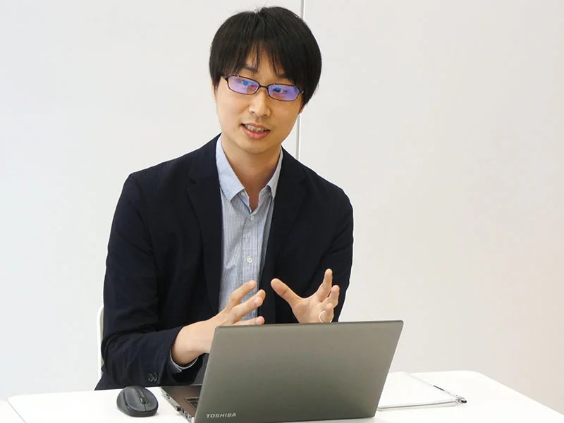写真：弥生株式会社マーケティング本部 マーケティング部 マーケティングコミュニケーションチーム 高城 圭右氏