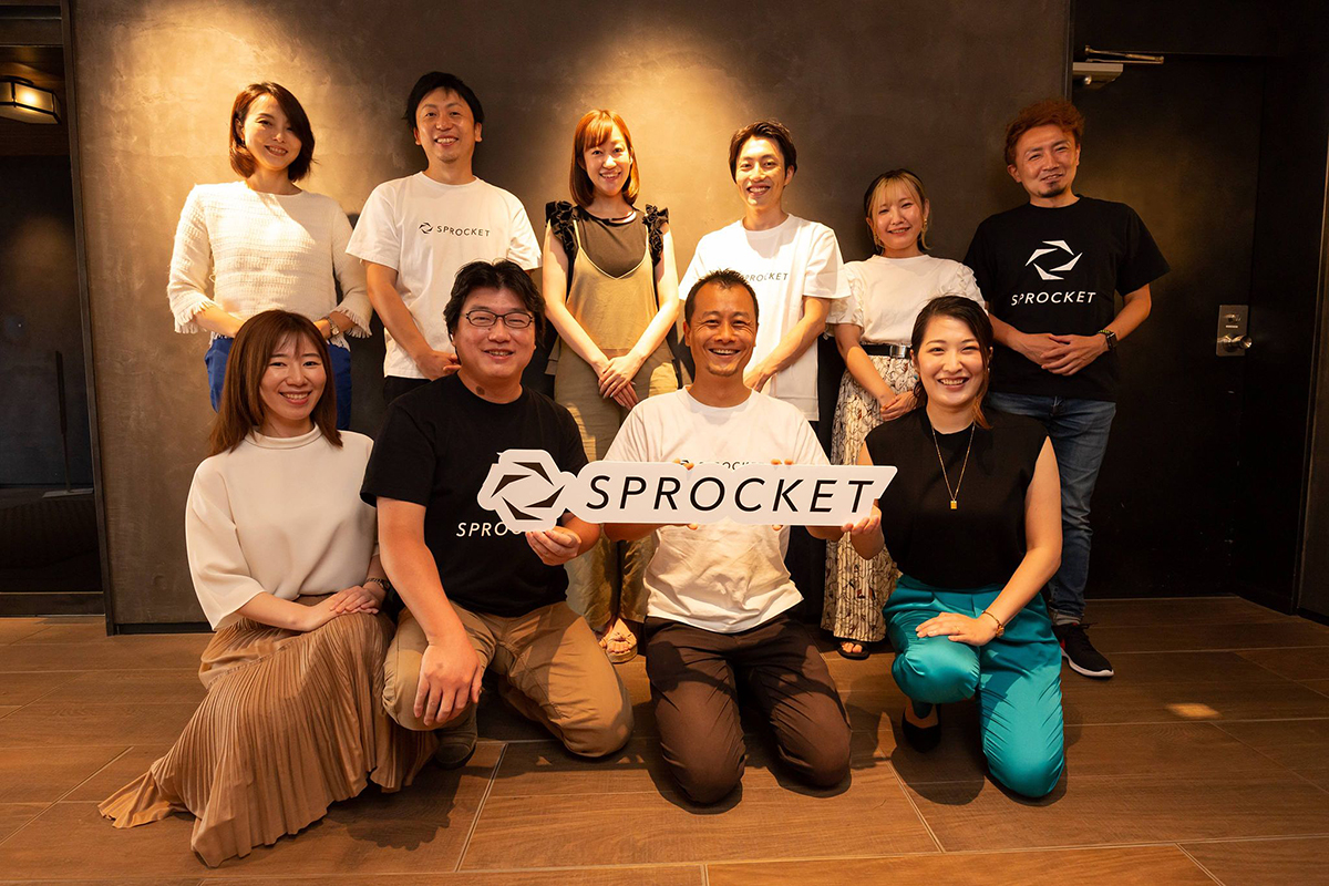 写真：Sprocket代表深田とメンバー